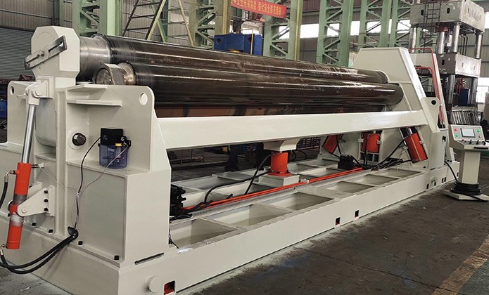 浅谈卷板机的输出方式