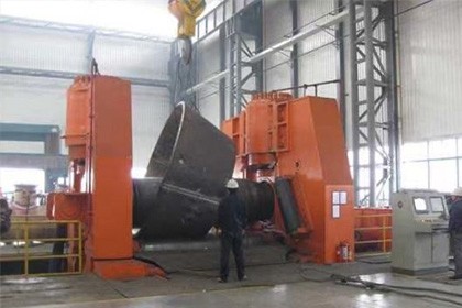 W11X水平下调式三辊卷板机