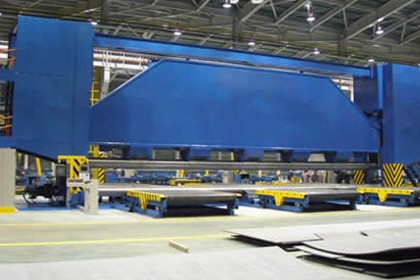 大型船用卷板机