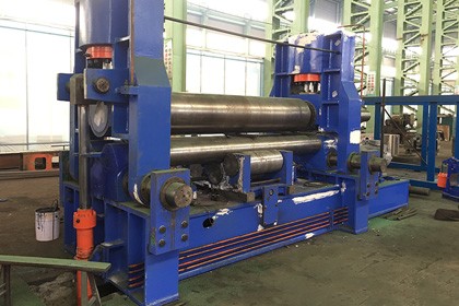 W11S-40X3500上辊万能卷板机