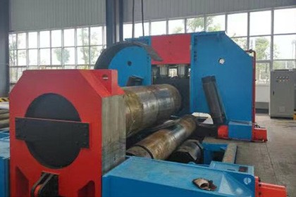 W11X水平下调式三辊卷板机